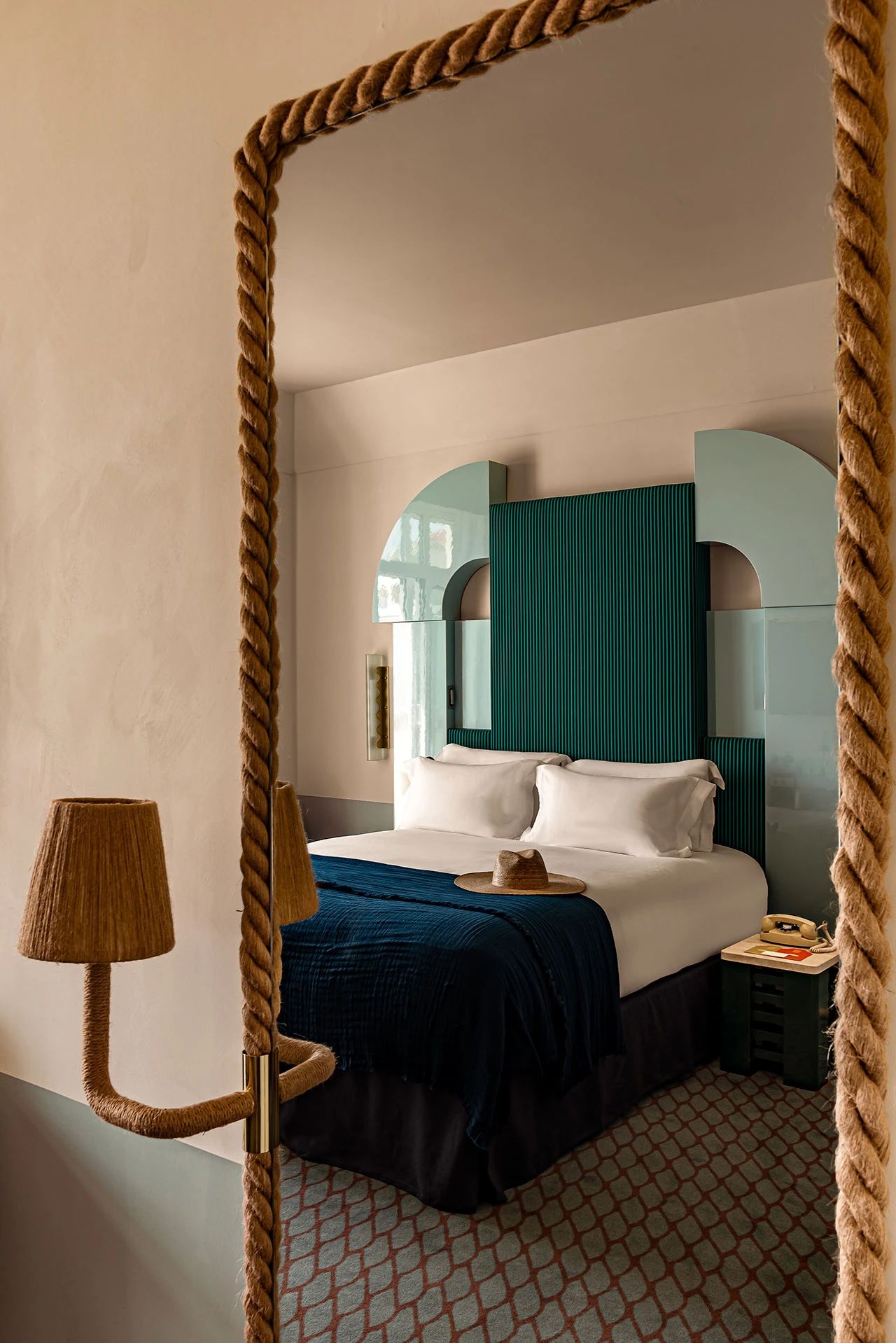 灯塔、白云、大海 这家酒店也太舒服了吧-11