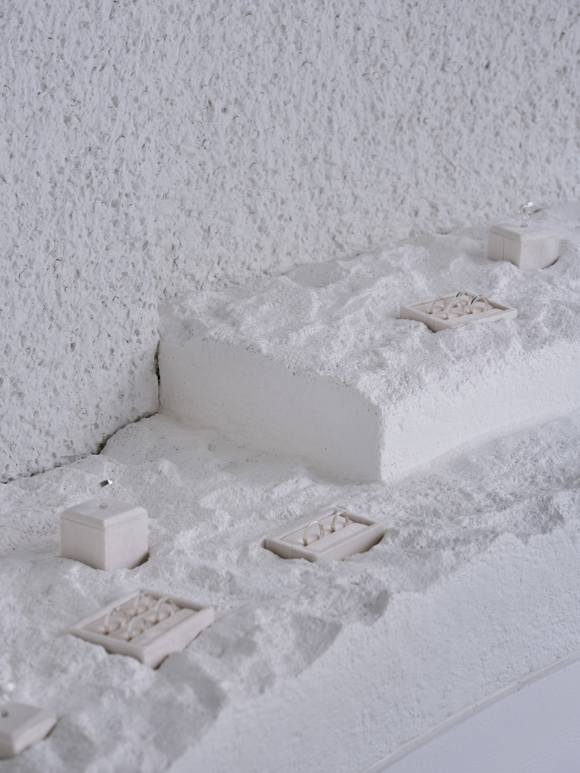 Atelier Hosoo 空间设计丨design by 83-12