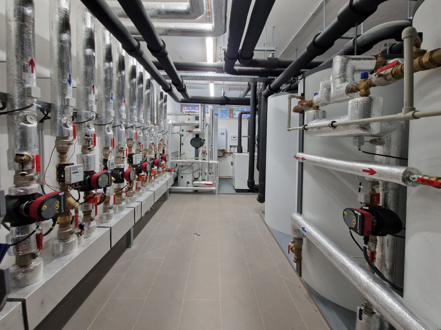 布拉格赫尔德洛热日什的学校改造项目丨ECOTEN-68