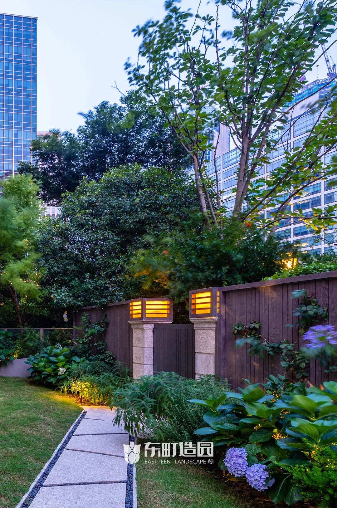 上海简约风花园设计案例-57