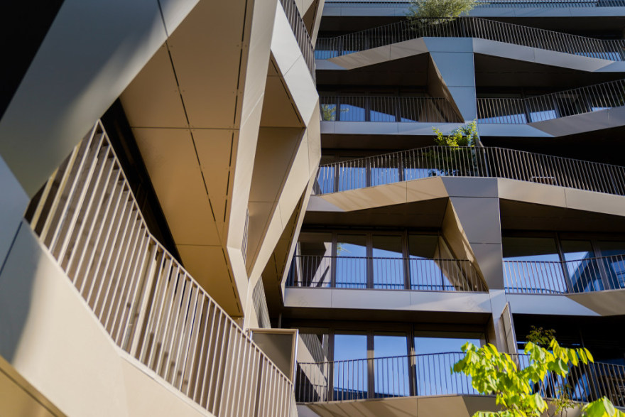 柏林查理住宅小区,梯田状雕塑阳台设计-41