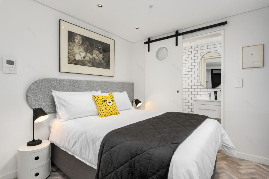 Tuynhuys Apartment Building / Robert Silke & Partners-36