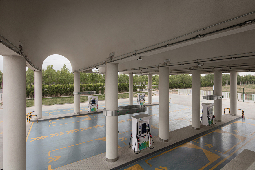 多元曲面屋顶的创新加油站设计丨中国东营-41