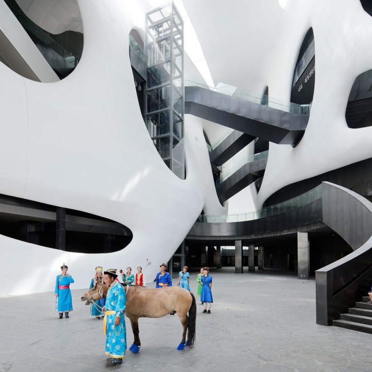 鄂尔多斯博物馆（Ordos Museum）丨蒙古丨MAD建筑事务所-0