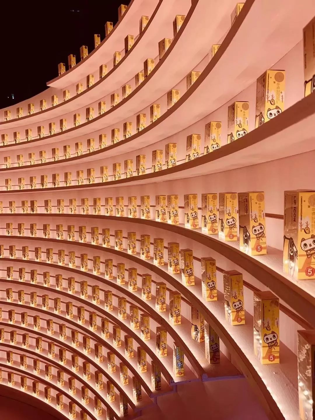 广州设计周盛宴,维上设计首席蓝玉维荣获金住奖-21