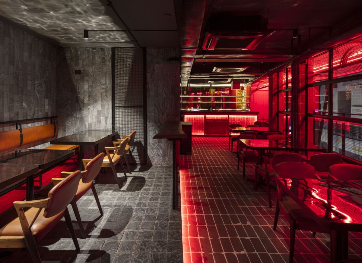 Gonzo Bar · 闹市中的街头风情酒吧设计丨印度新德里丨Studio Dangg-10