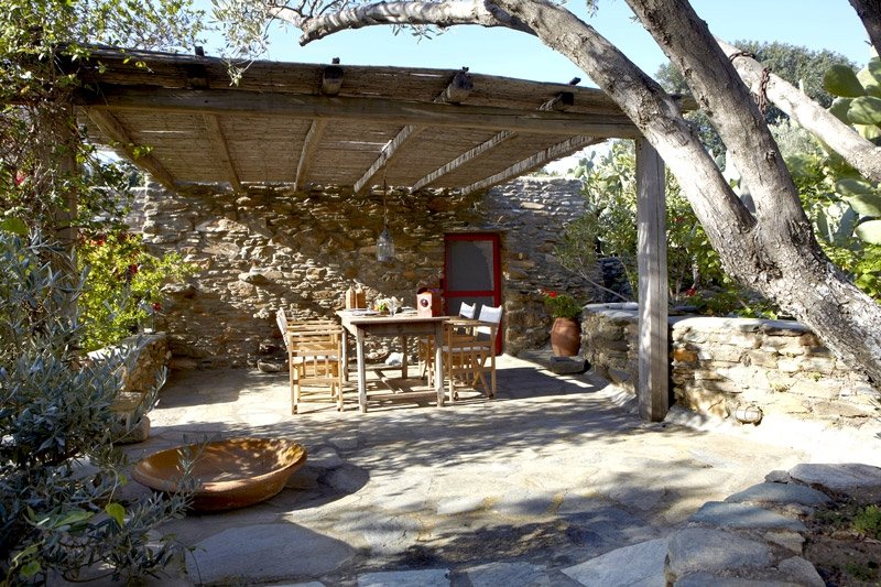 Red 3 beach houses Tinos Stones-Walls-2