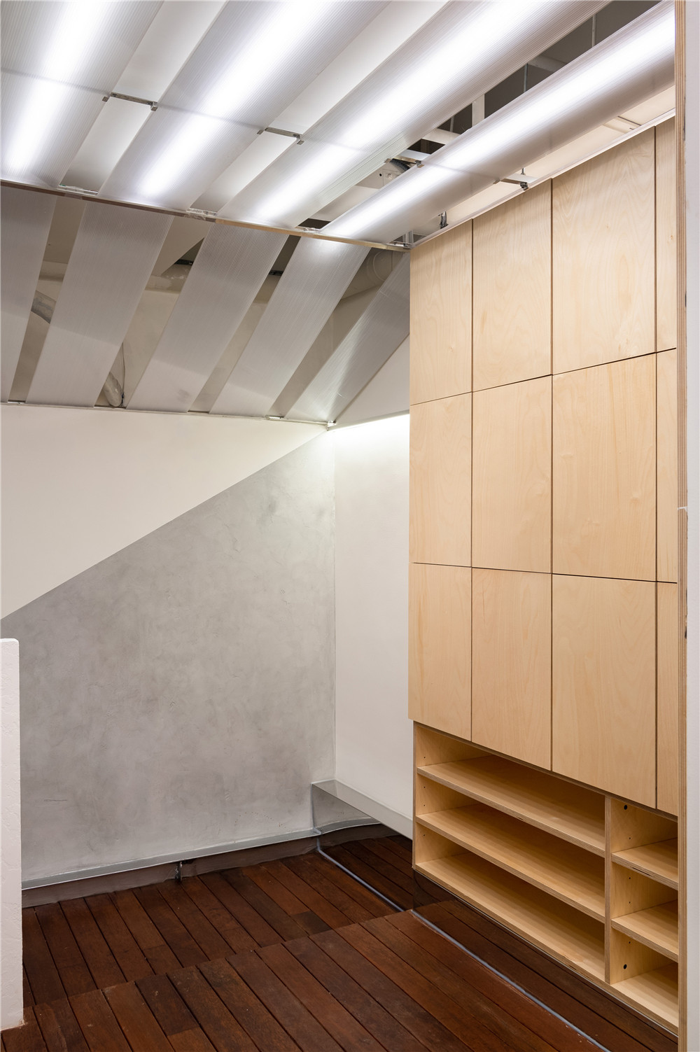 RacingRED骑行训练中心丨中国上海丨几平方建筑-33