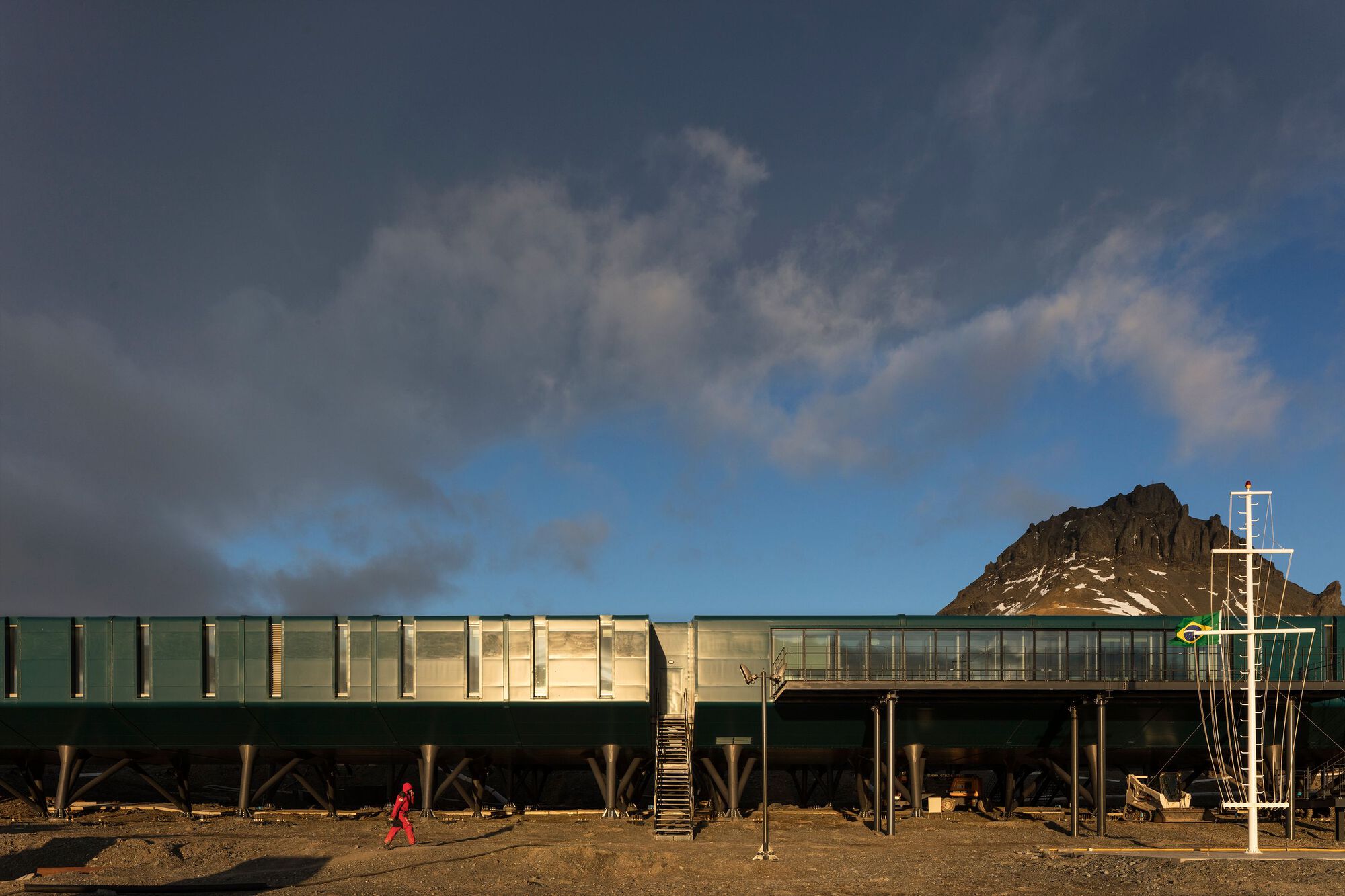 Comandante Ferraz Antarctic Station / Studio 41-49