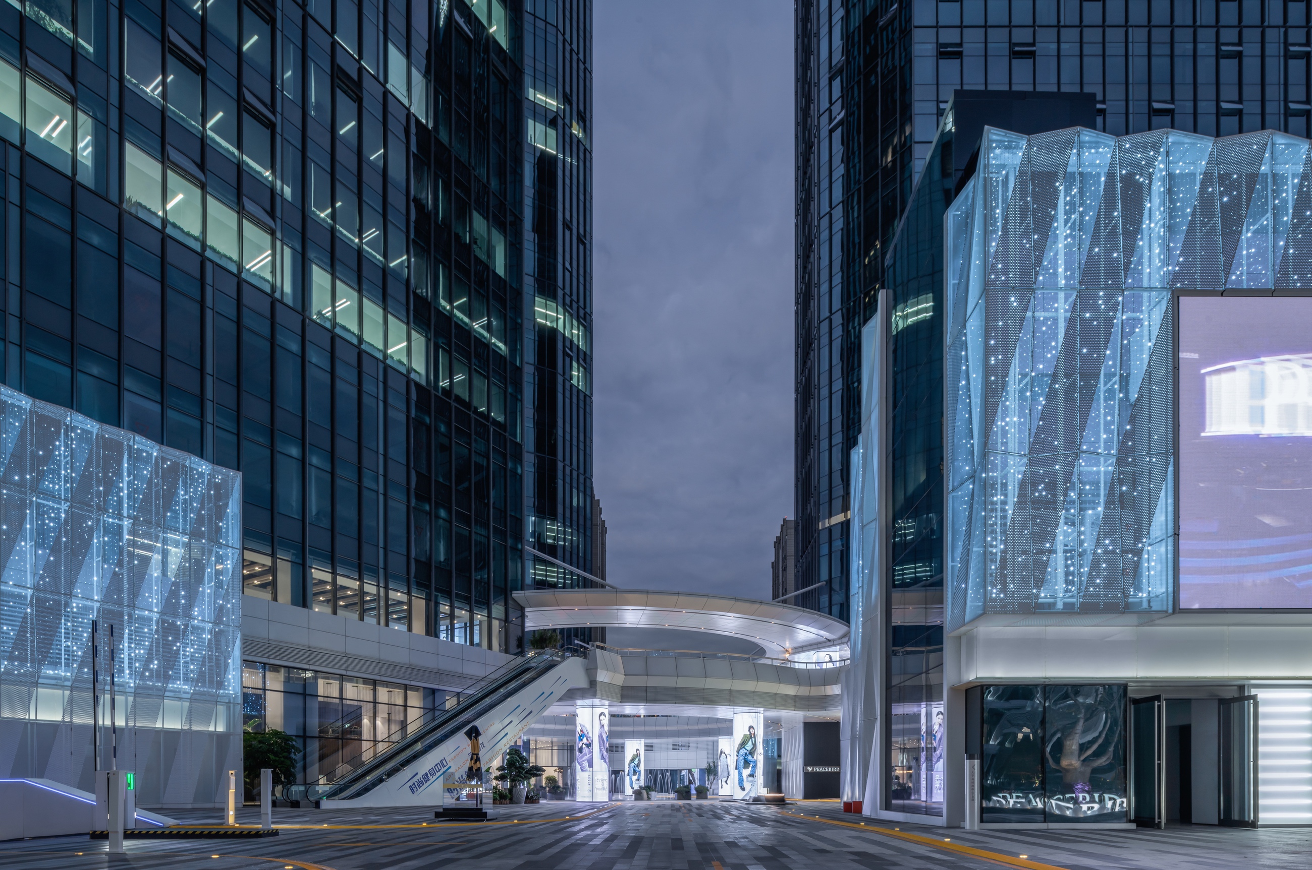 【空间摄影】宁波新地标，太平鸟总部办公设计-17