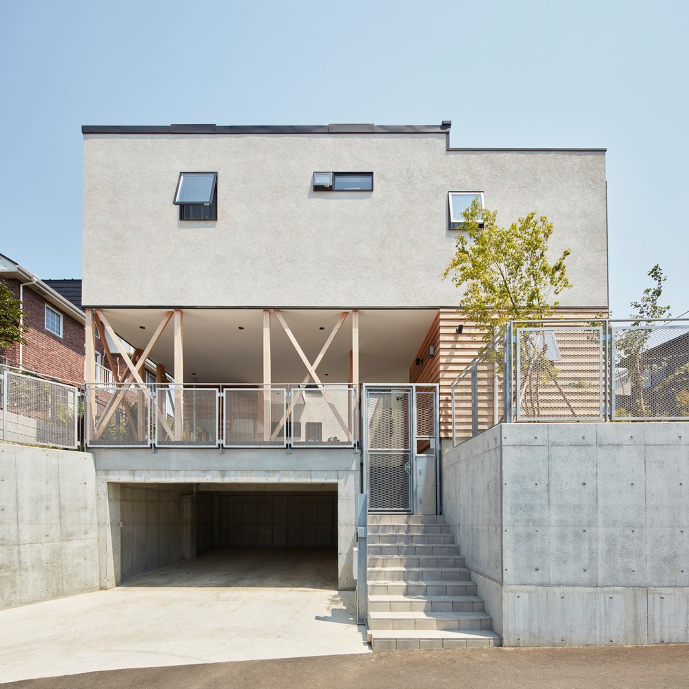 日本“吊脚楼”住宅 | 半室外空间与环保设计-6