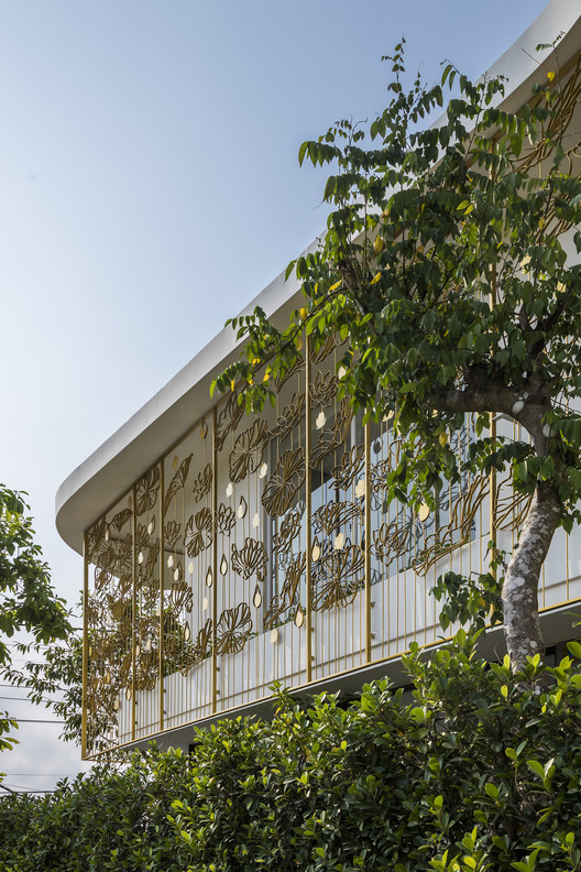 莲意盎然 · 越南残疾女儿的家庭温馨居-26