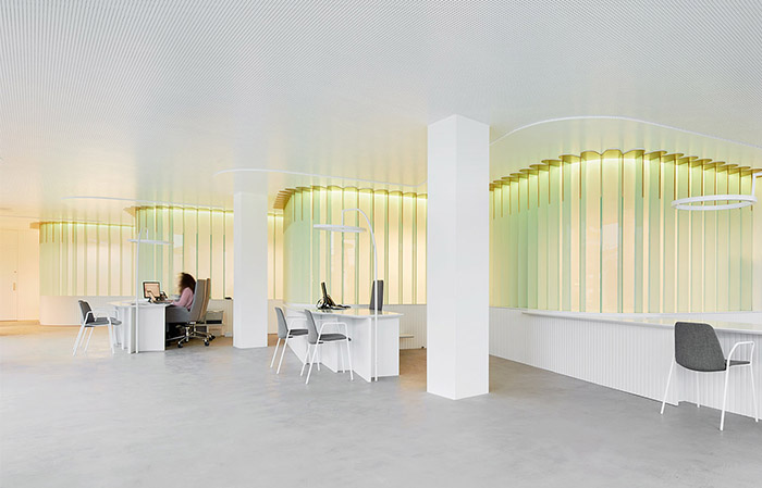 西班牙光屏办公空间  unparelld’arquitectes-3