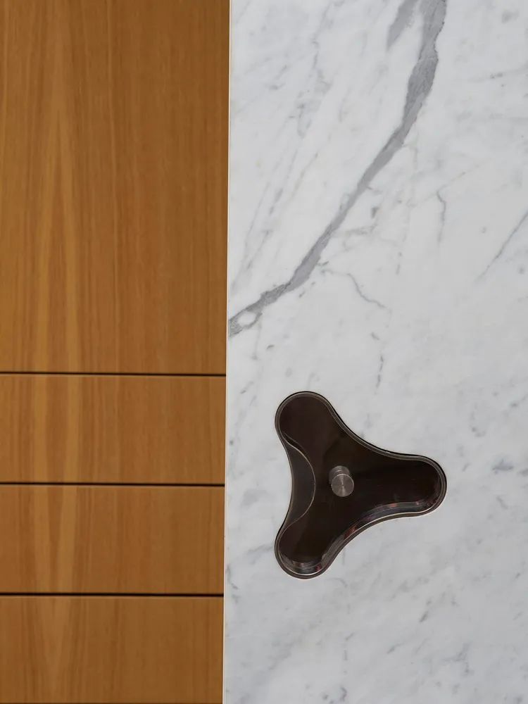 伦敦 Eldridge 住宅 | 融入环境的当代设计-35