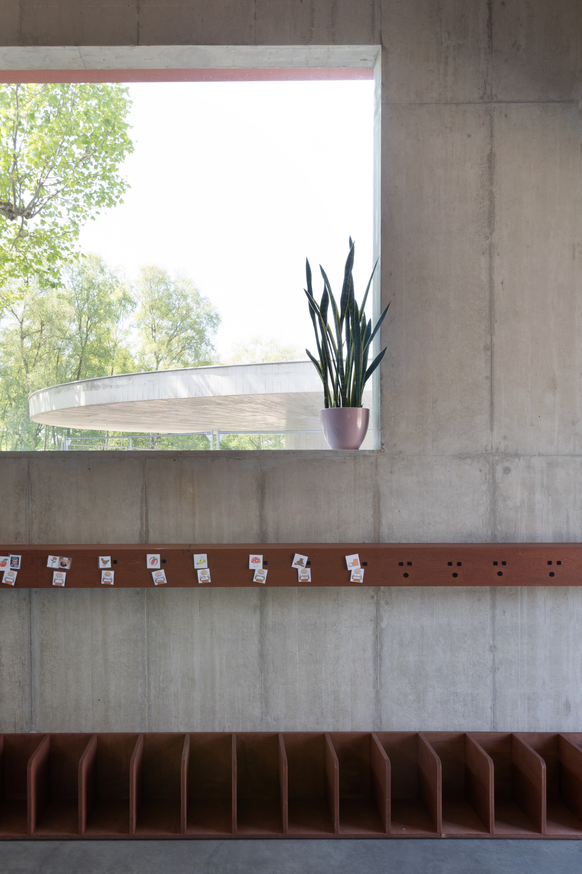 混凝土幼儿园+天篷丨比利时丨BOT architektuurcollectief-29