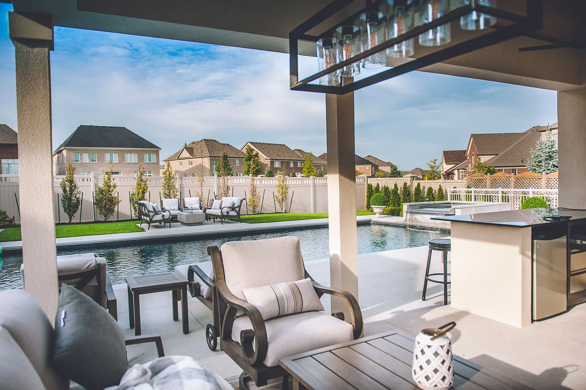 带游泳池的绿洲丨Elizabeth Jurecki-8