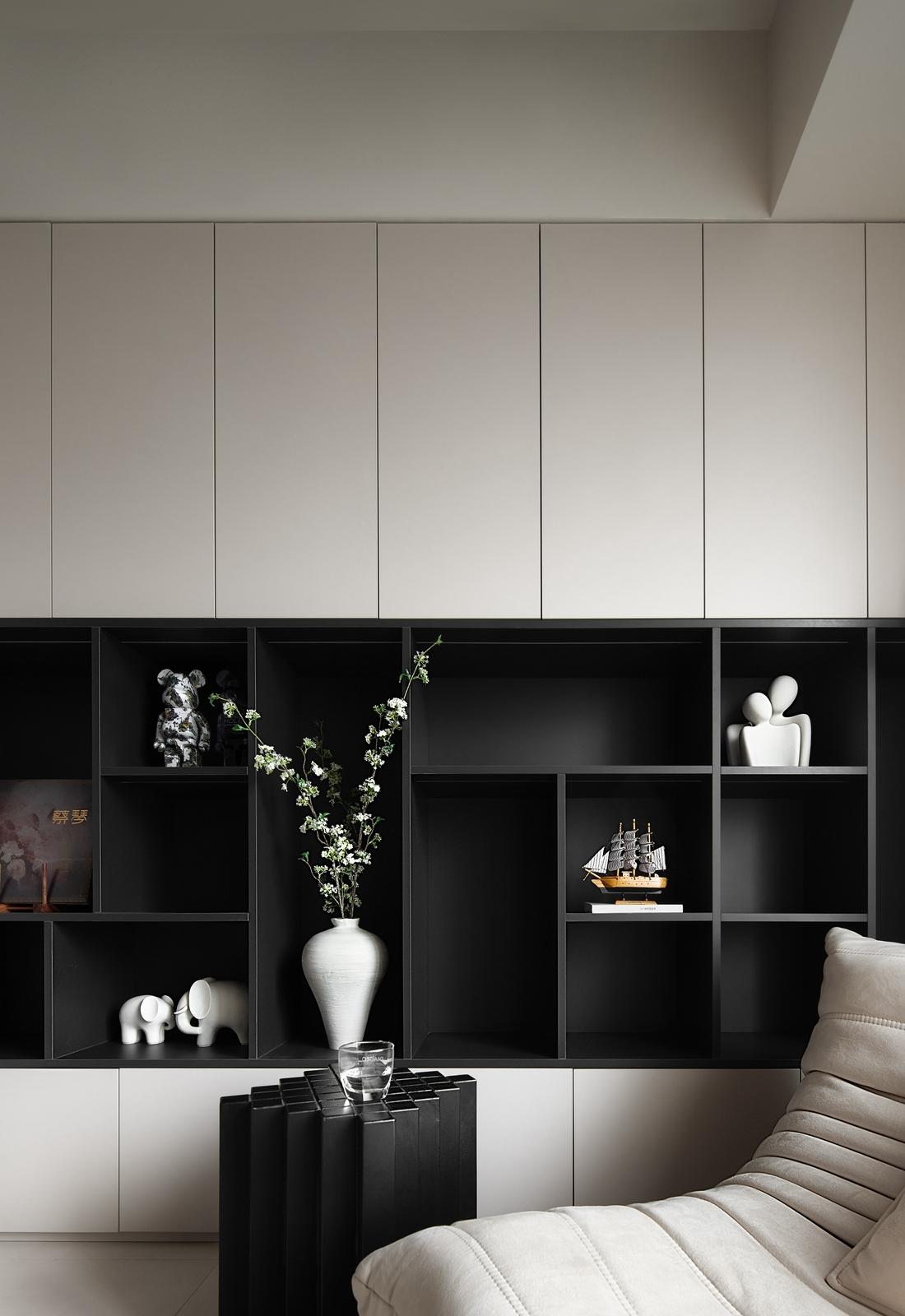 98 平现代简约风格住宅设计-37