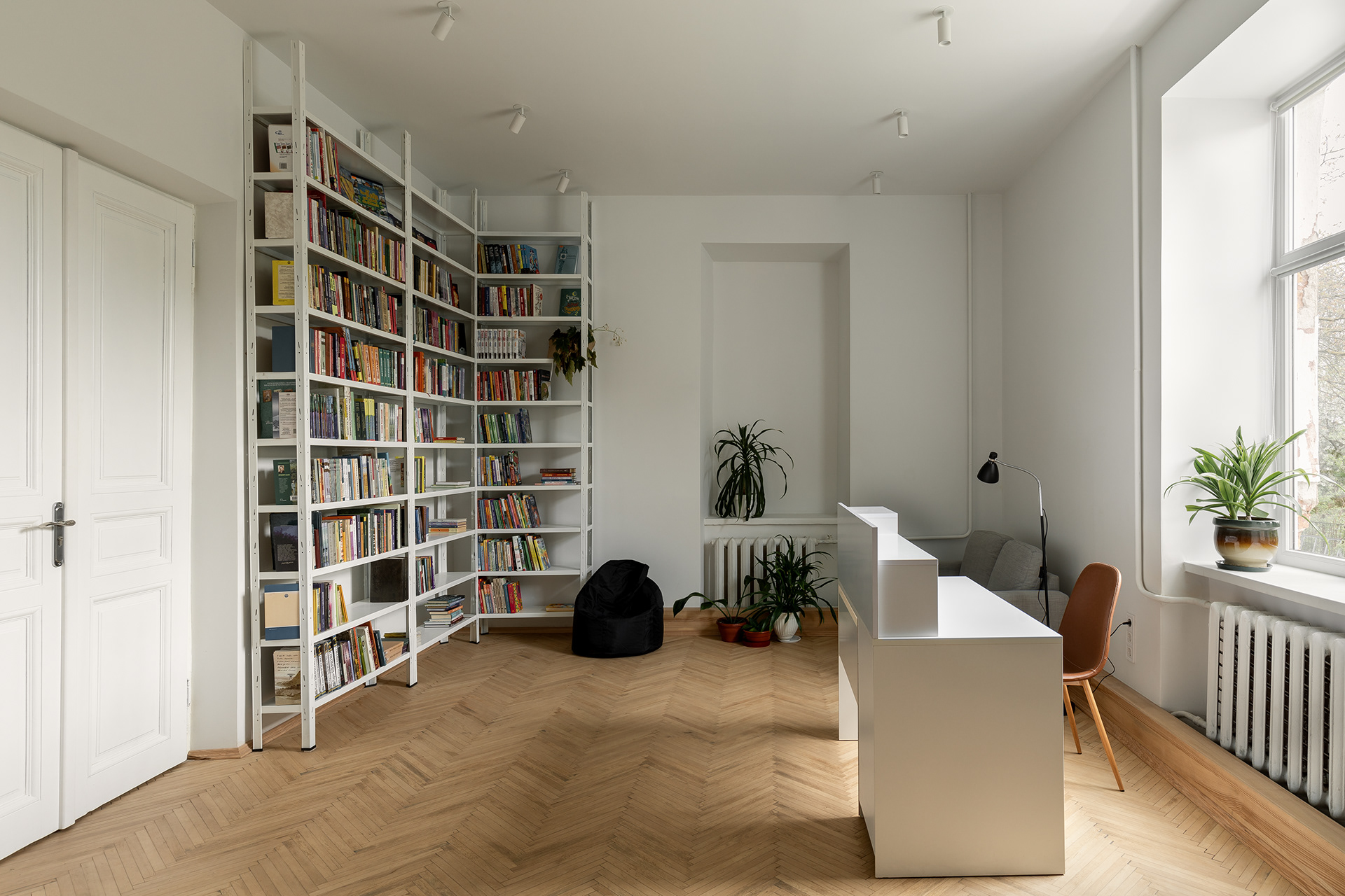 Городок 社区共创中心丨乌克兰利沃夫-50