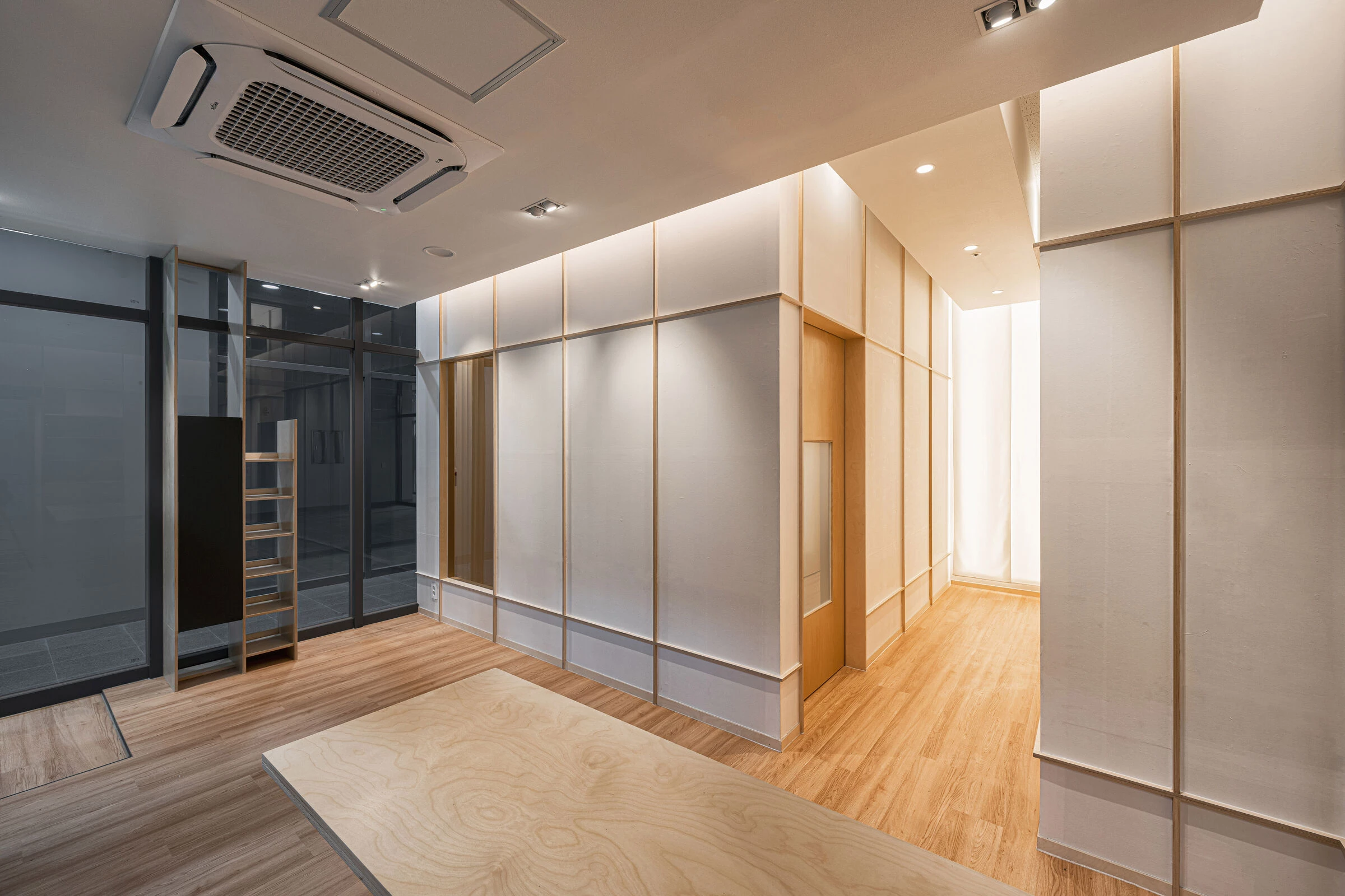 利美漾护肤品丨韩国大邱丨void design office-19