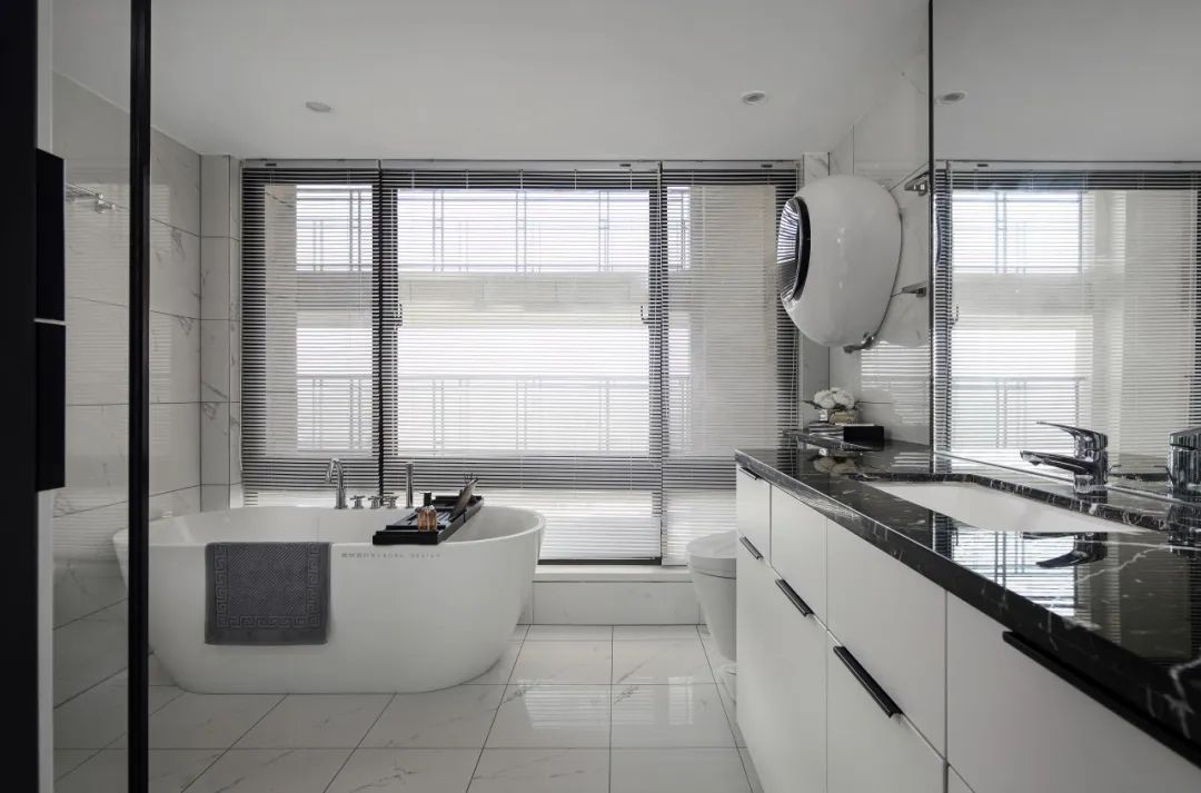 山中夜雨,极简克制美学营造温馨生活空间-49