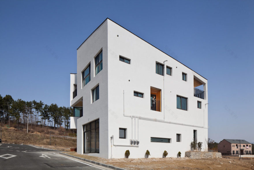 ON Architecture Refurbish a Building in Ulsan, South Korea-8