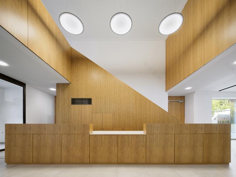 社区中心教堂之家丨德国科隆丨varchitekten-10