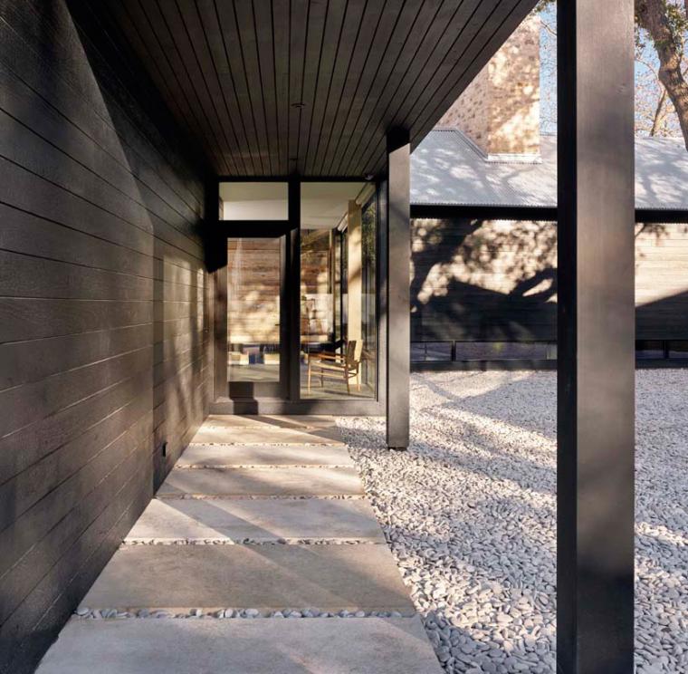 美国德州现代预制住宅，高效可持续设计典范-16