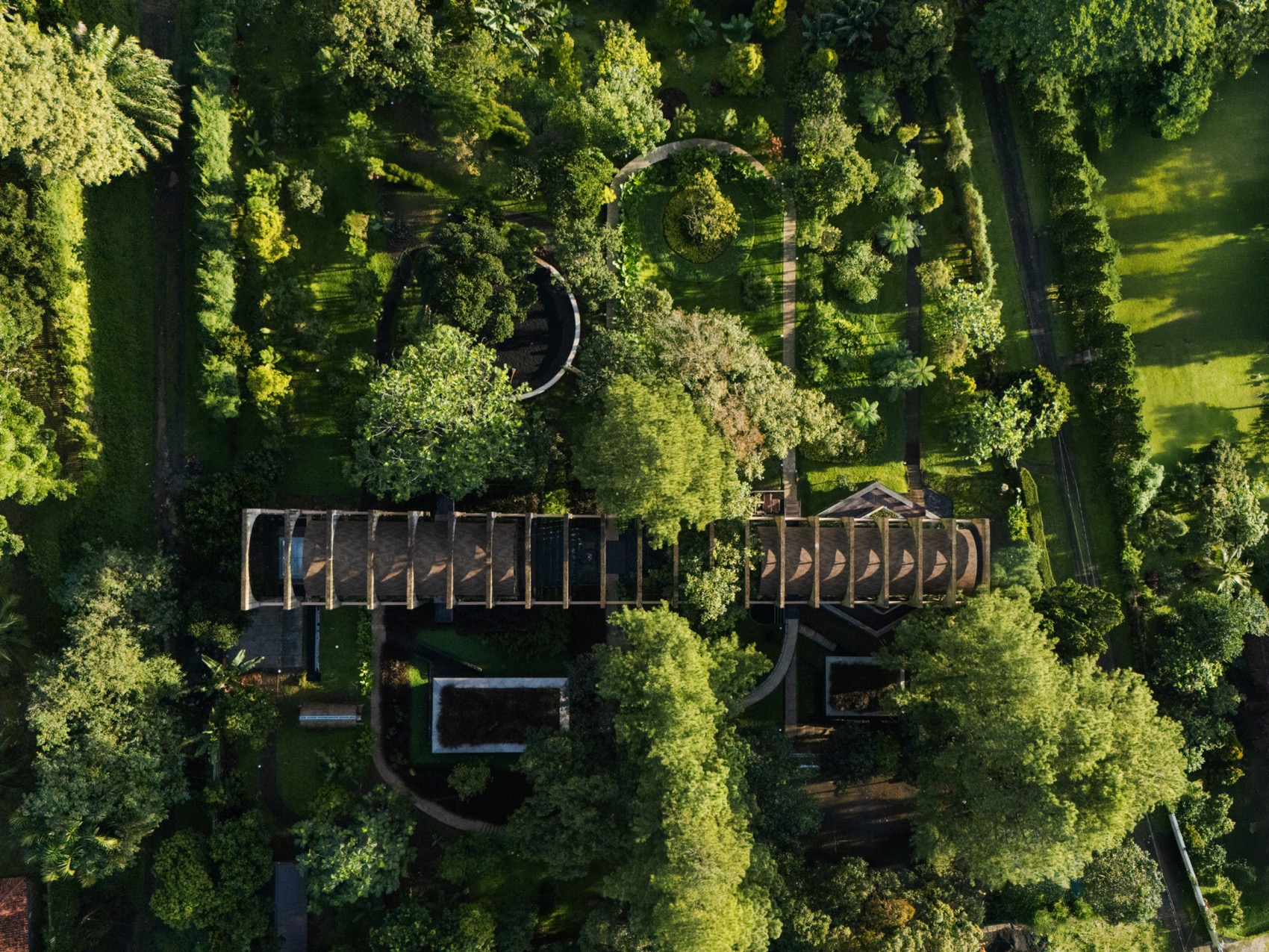 圣殿隧道花园丨印度丨RAD+AR-9