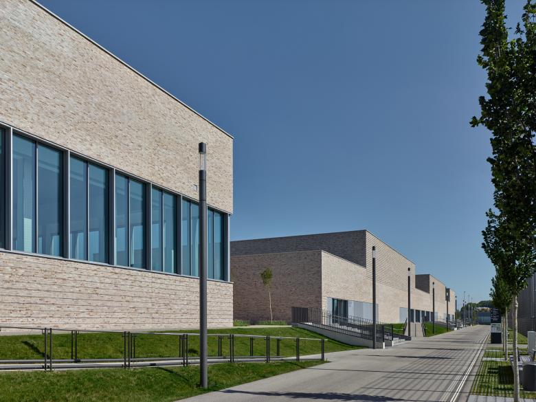 GEORG • SCHEEL • WETZEL ARCHITEKTEN丨Sportpark Freiham丨德国-3