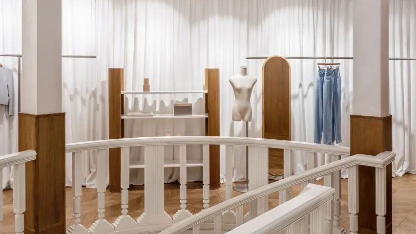 Friends of Fashion 基辅精品店丨乌克兰基辅-0