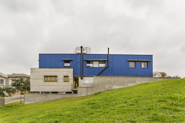 巴西 Itahyê住宅 | 分层设计，通风与隐私兼顾-7