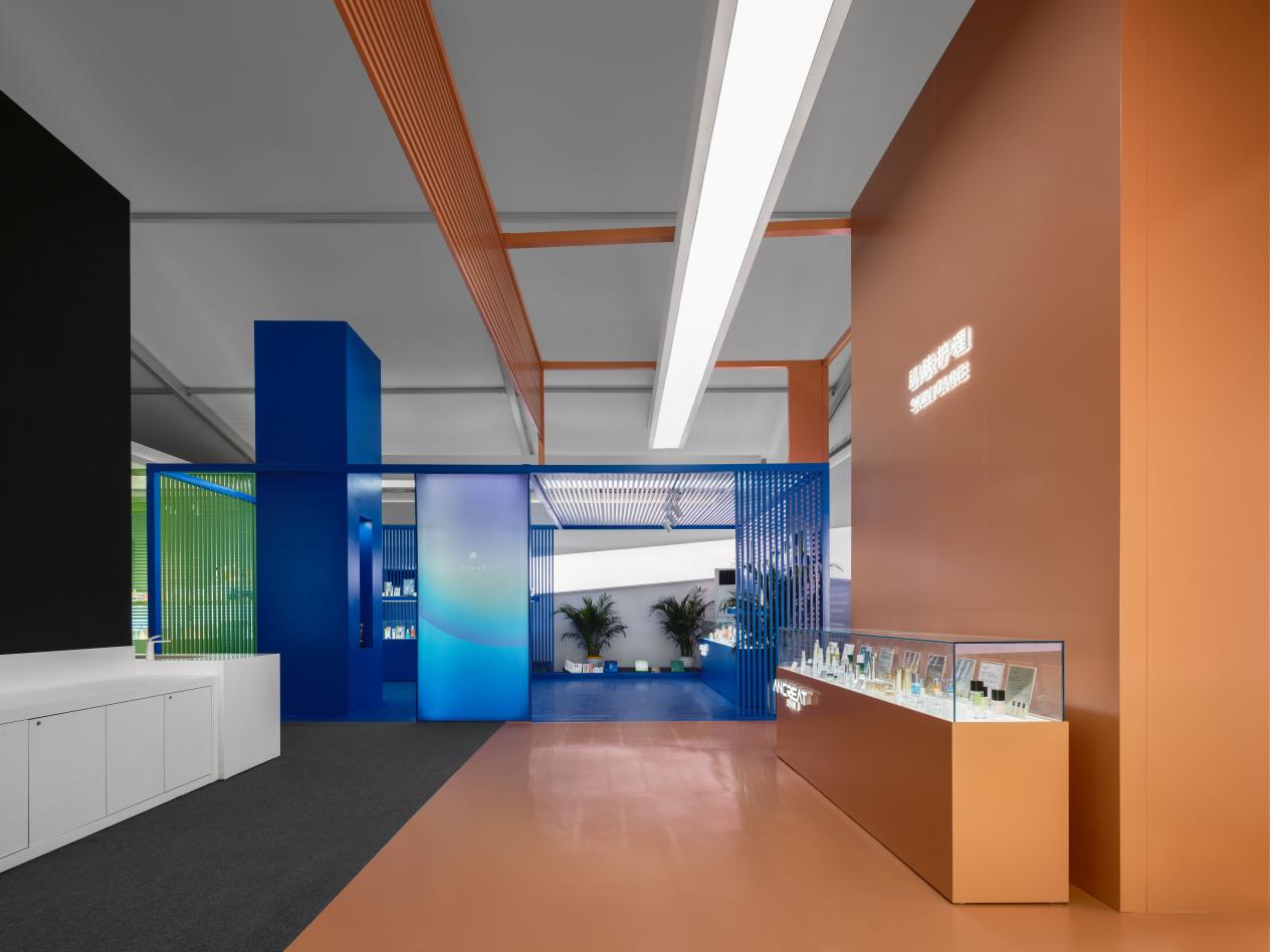 第27届CBE美博会克劳丽展馆空间设计-16