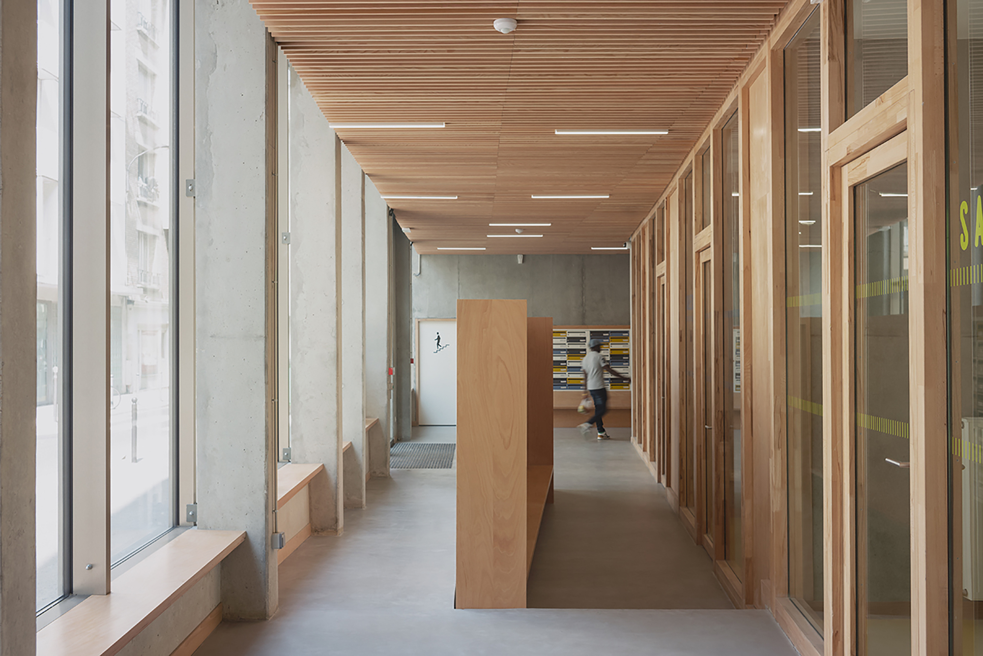 Rue Castagnary 混合用途建筑丨法国巴黎丨TANK-10