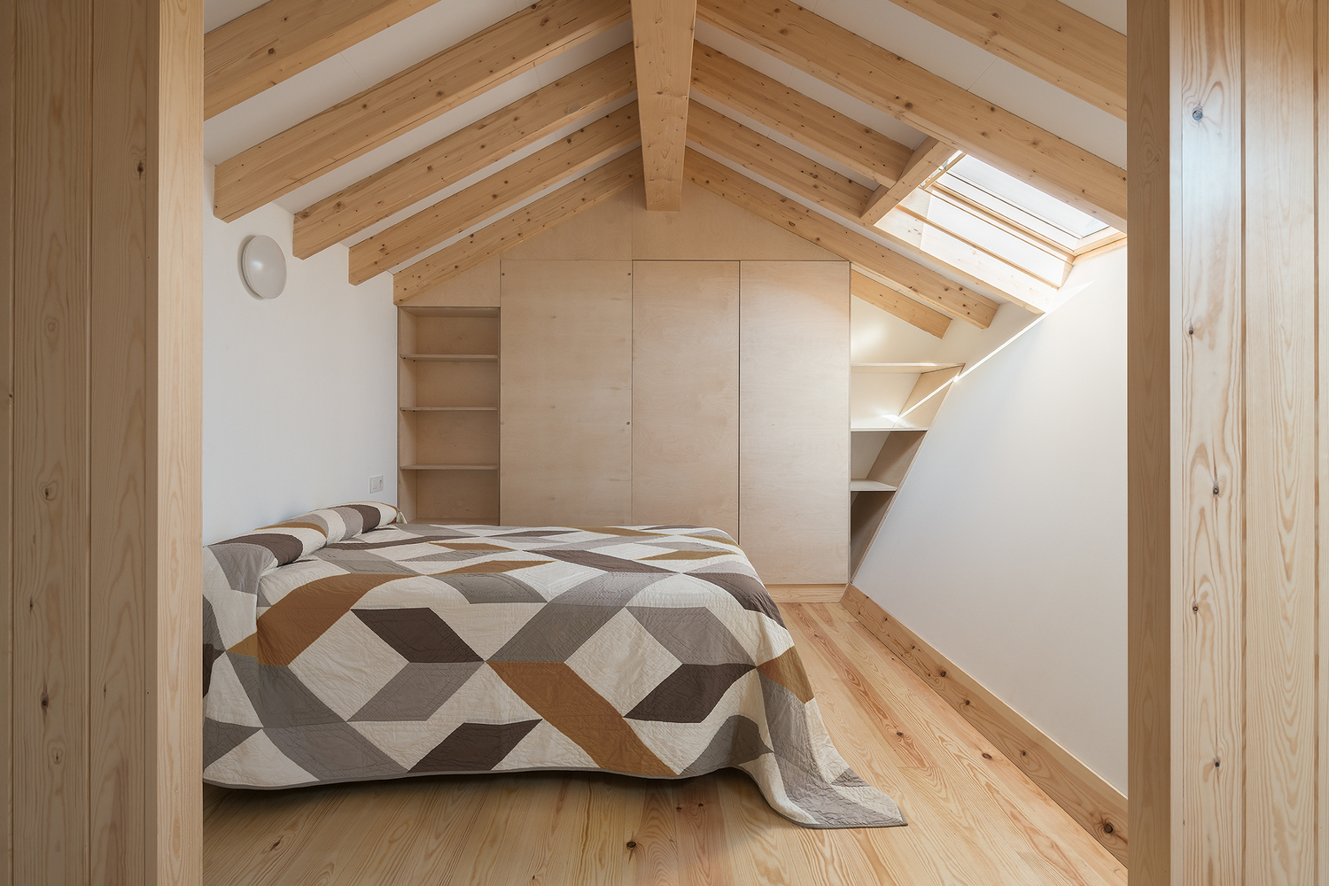 拉·伊之家丨西班牙拉科鲁尼亚丨trespes.arquitectos-18