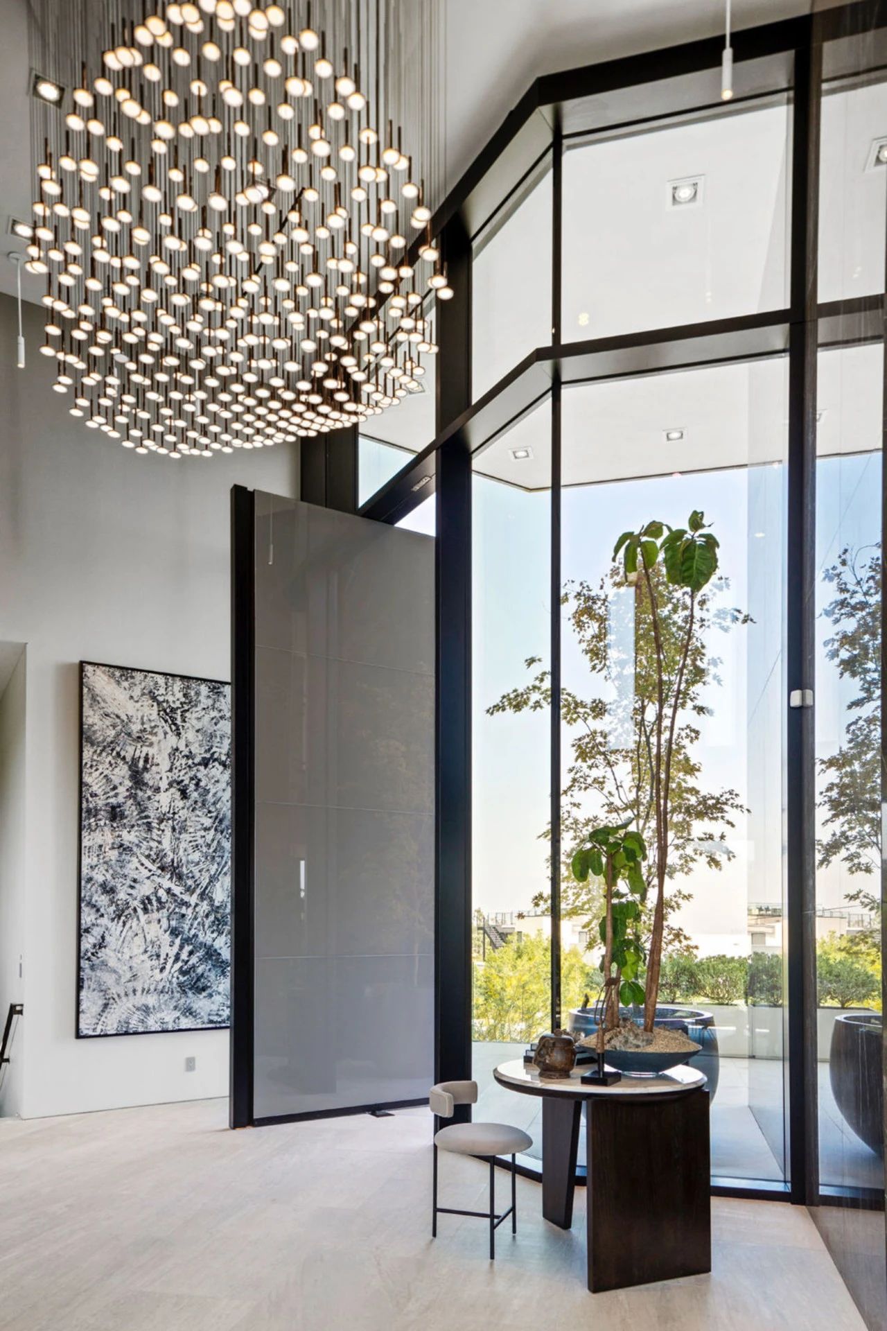 比弗利山庄奢华别墅设计,极致舒适与科技感并存-8