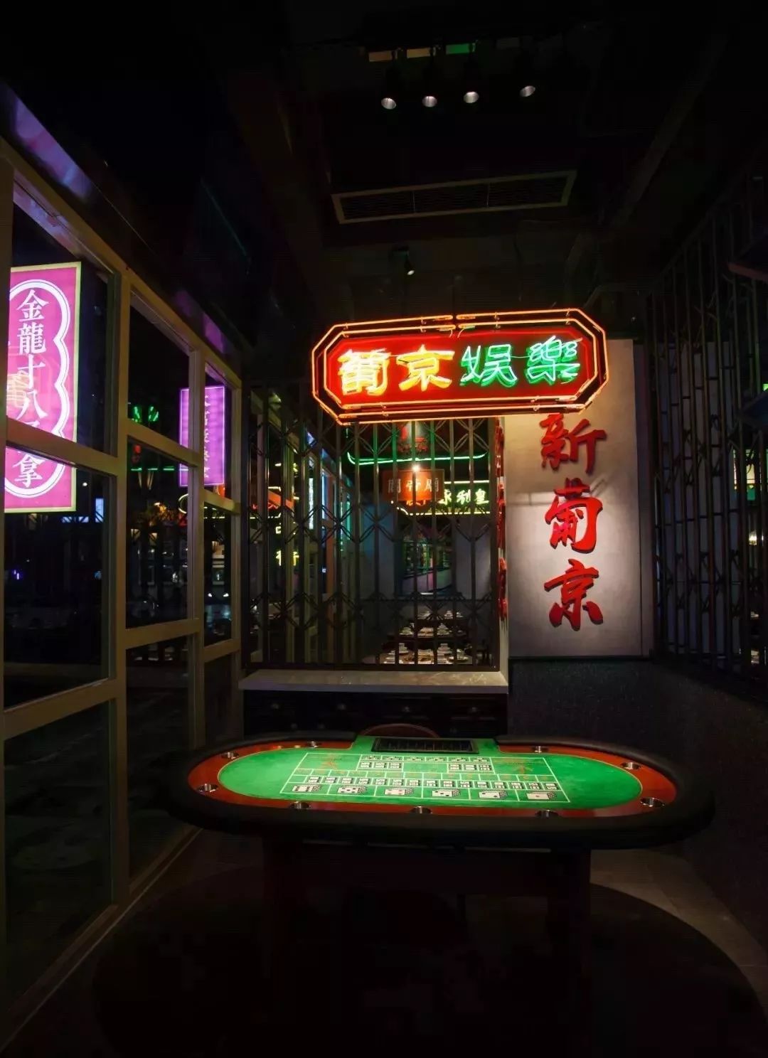 星记猪骨 | 澳门风情猪骨火锅,室内设计打造怀旧体验-15