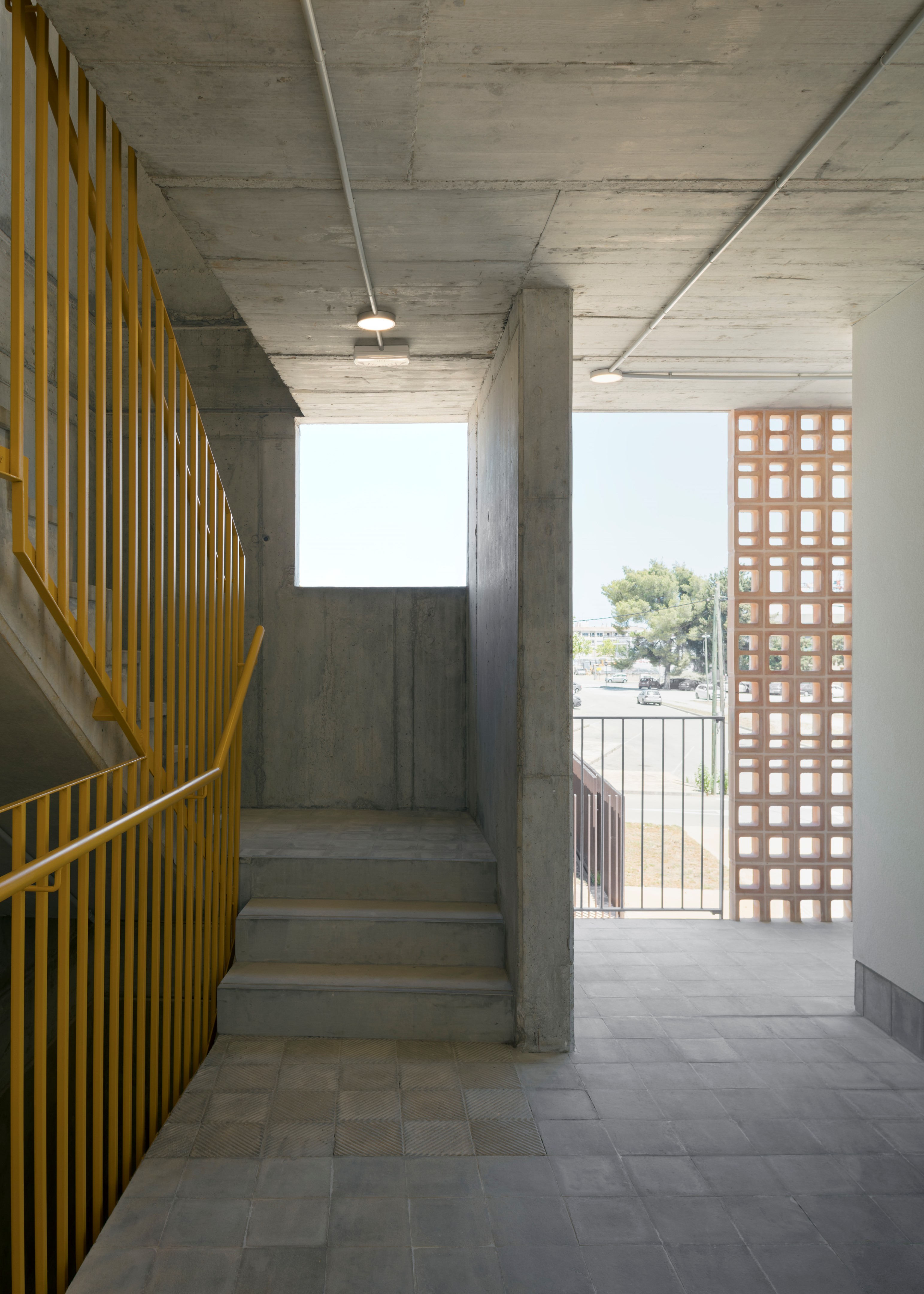 以社区为核心的智能化办公建筑设计-35