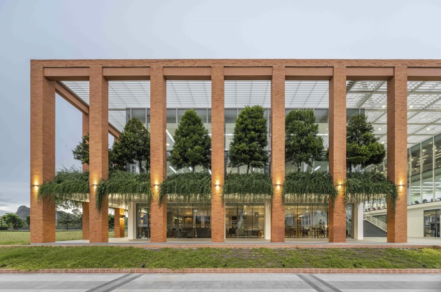 泰国 Panyapiwat 管理学院 Eec 校区丨建筑师 49-17