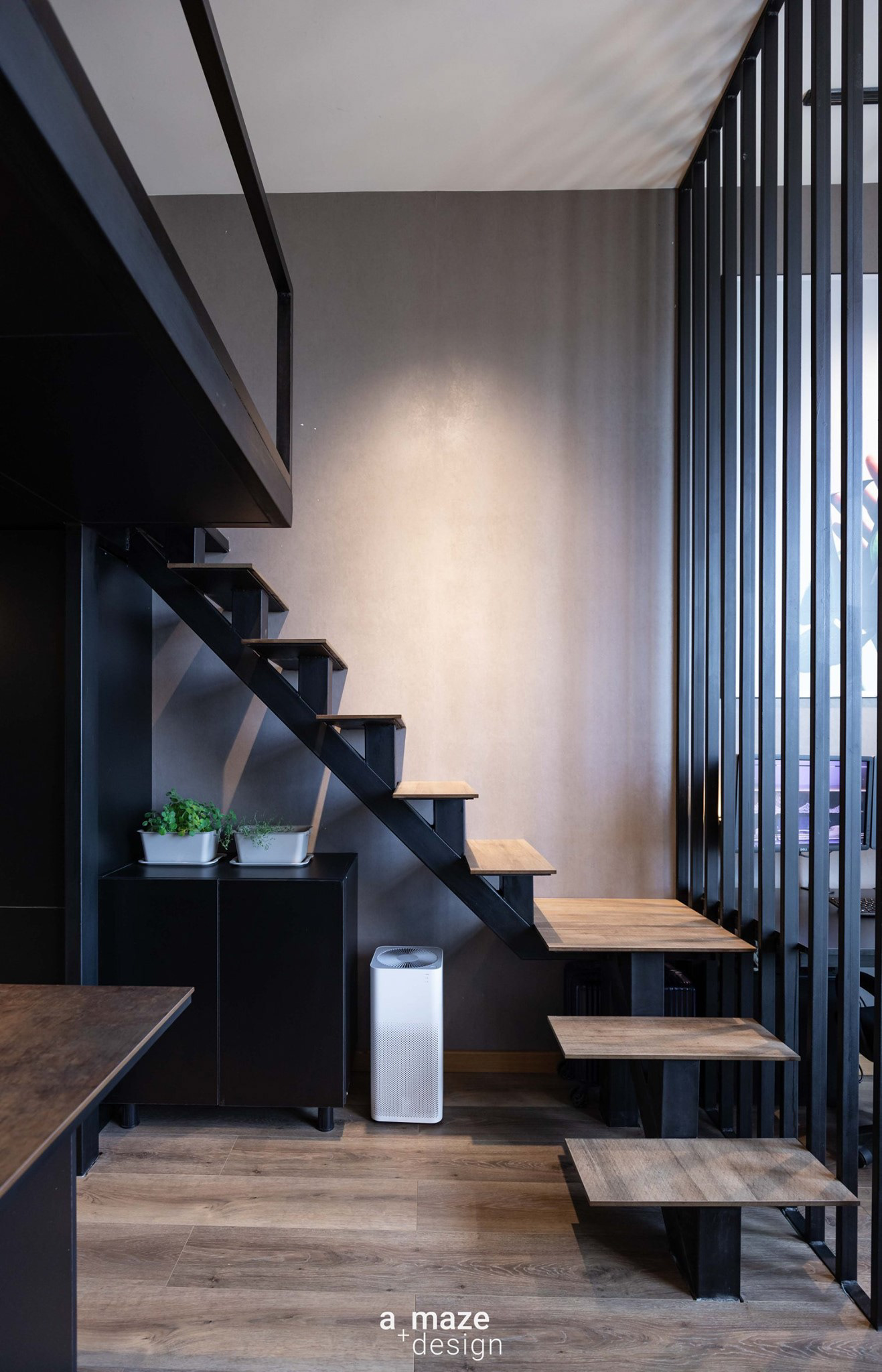 SPACE SAVING STUDIO APARTMENT 室内设计-7