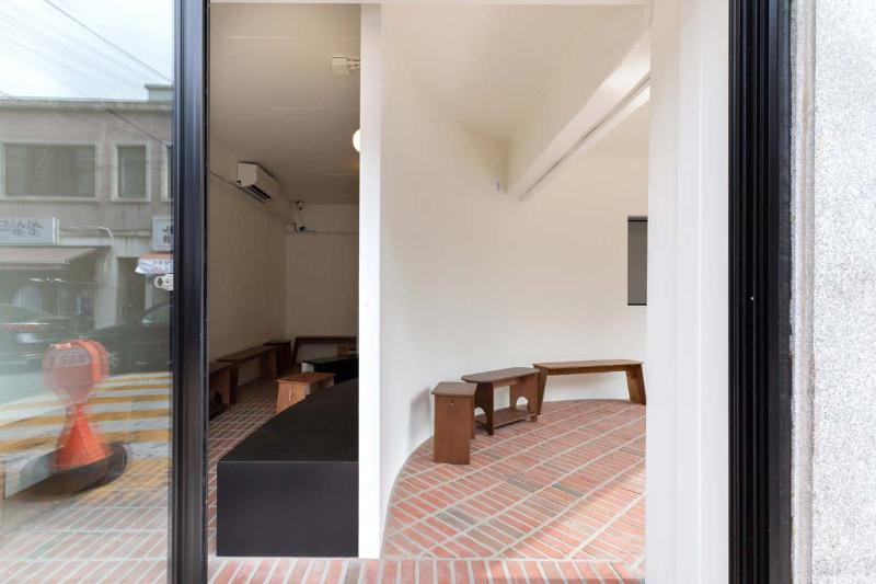 14 平米迷你咖啡馆，打造感性 Instagram 风格空间-8