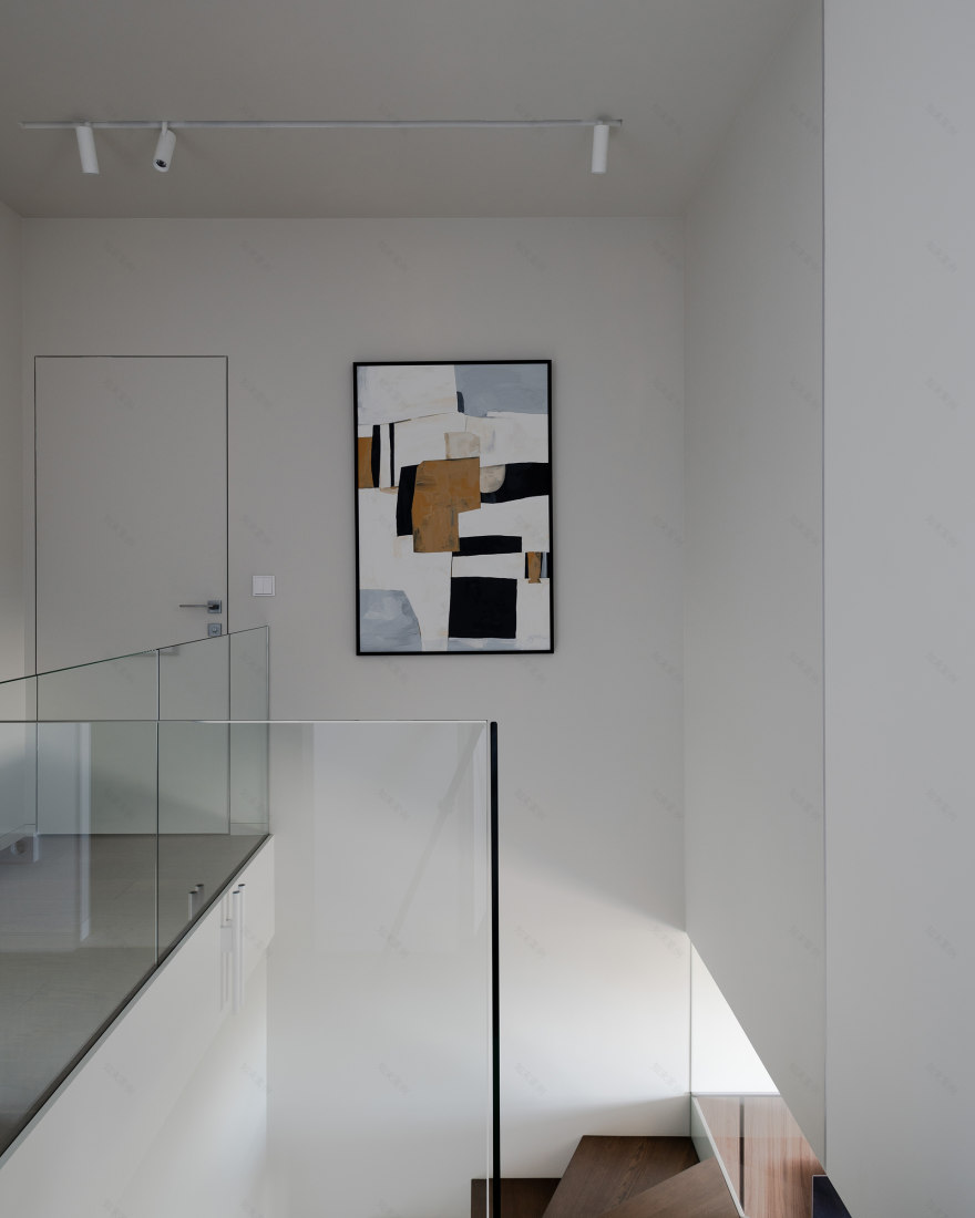 现代两层公寓室内设计丨乌克兰基辅-17