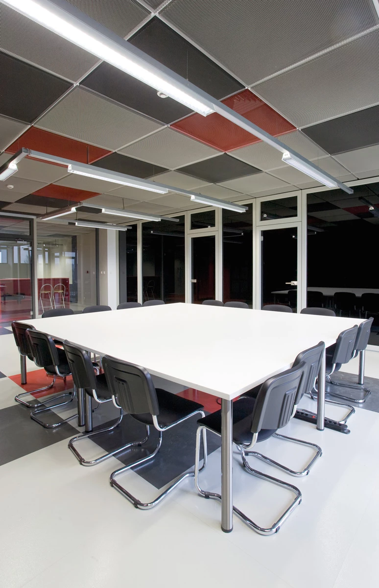 Reservoir A · 现代创新中心的翻新改造-13