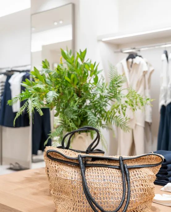 Massimo Dutti 希腊 Spata 店室内设计-13