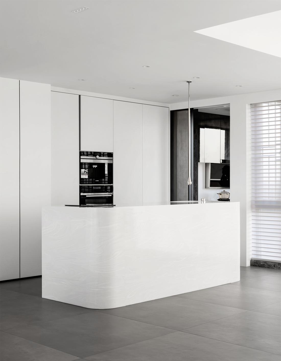 白色岛屿 · 光与影的交织丨妹岛和世&西泽立卫-26