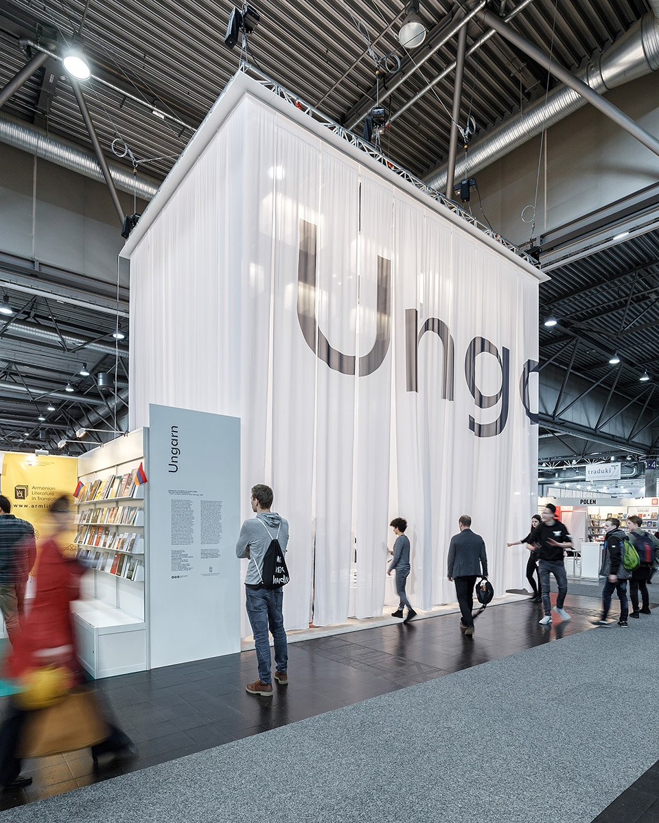 2018莱比锡书展匈牙利馆 / Hetedik Műterem Kft.-10