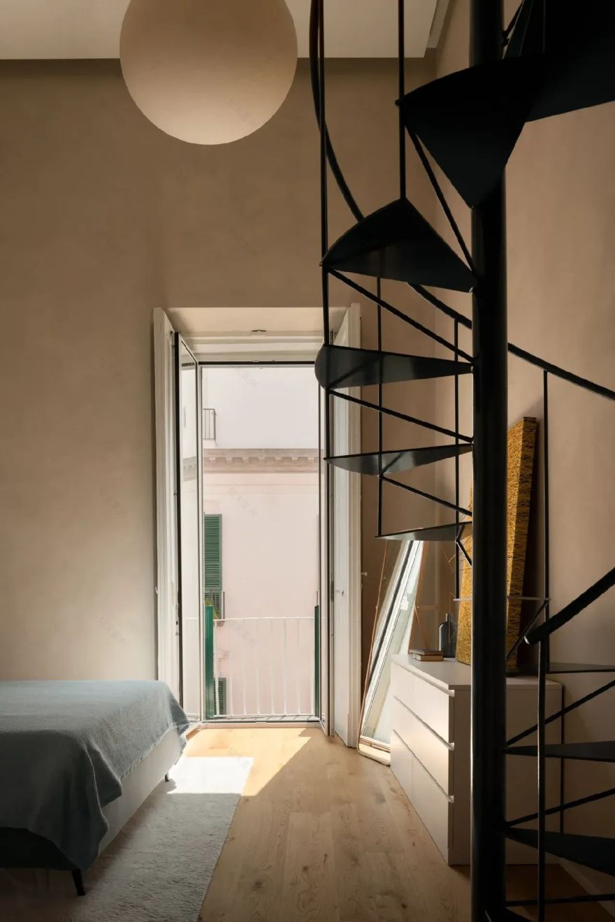 那不勒斯历史中心公寓设计丨意大利那不勒斯丨Paola Sola-29