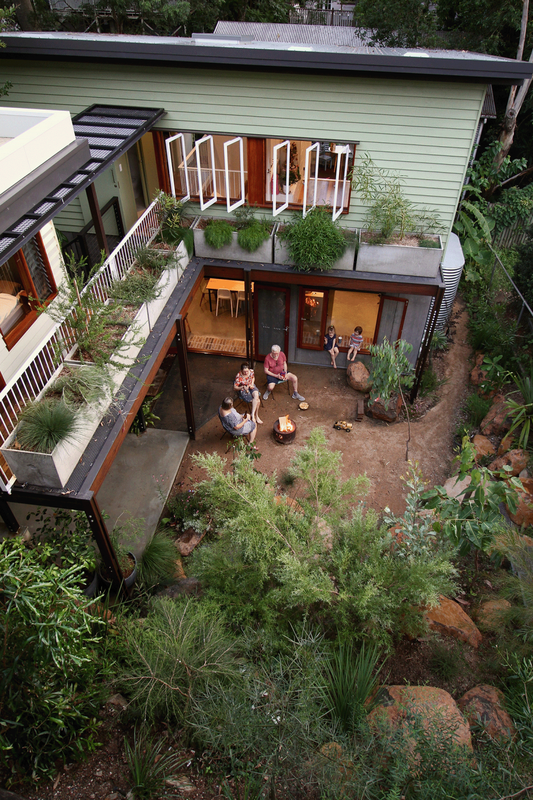 
    
    
      Queensland's urban design award winners announced | ArchitectureAu

    
    
  -6