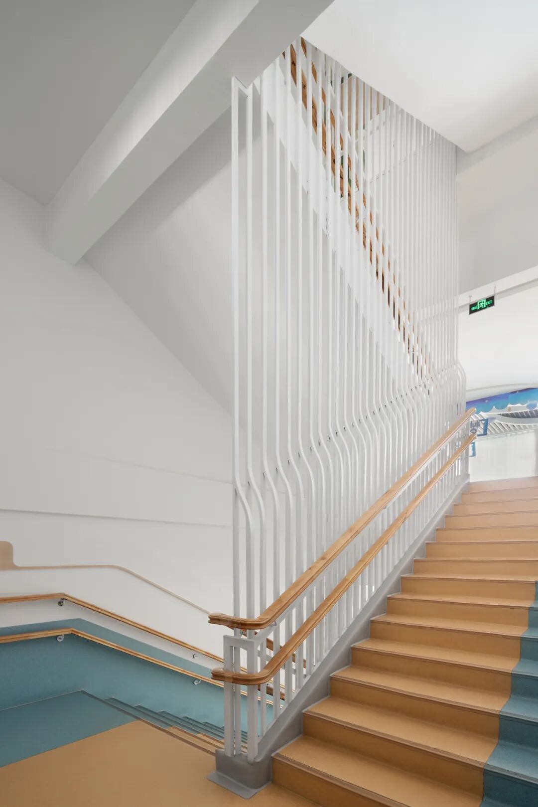 探究老旧幼儿园楼梯间改造设计｜必然空间设计-52