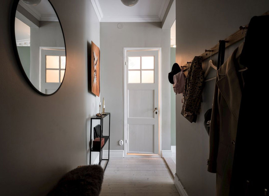 哥德堡原木门与现代风格公寓设计-26