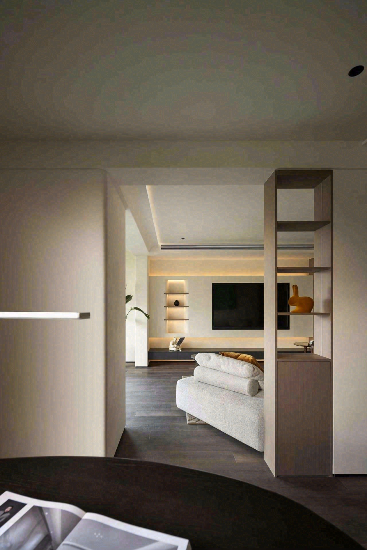 一人一猫一世界丨中国上海丨正饰空间设计-25